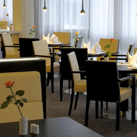 מלון An Der Therme 4*