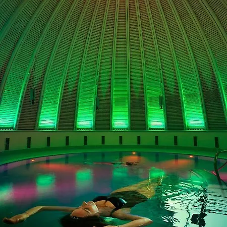 Hotel An Der Therme 4*