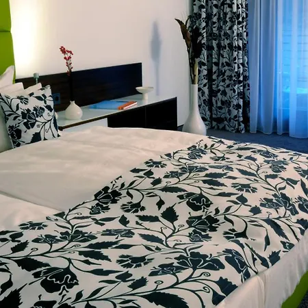 An Der Therme 4*