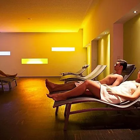Hotel An Der Therme 4*