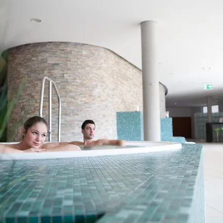Hotel An Der Therme 4*