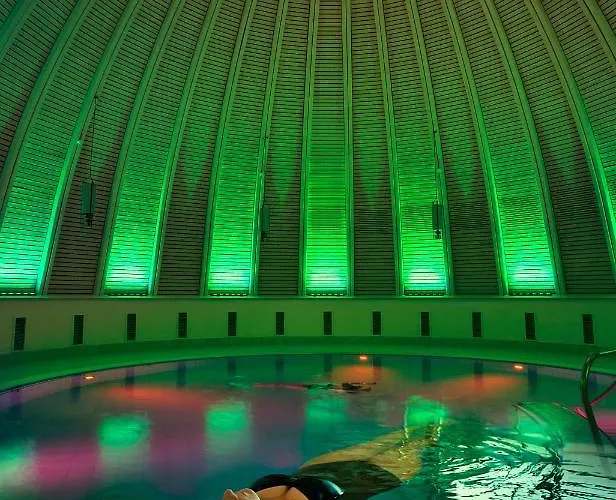 Hotel An Der Therme 4*